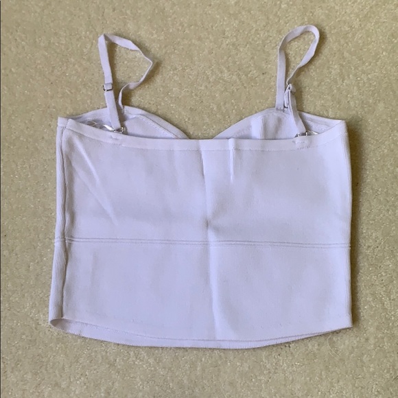 LF Crop Top - Picture 2 of 3